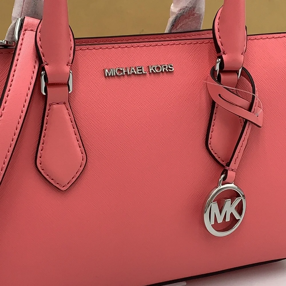MICHAEL KORS SHEILA SMALL CENTER ZIP SATCHEL/ CROSSBODY TEA ROSE COLOR